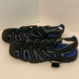 Eddie Bauer kids sandals/border shoes size 13 blue